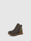 Botins com Fecho em Castanho